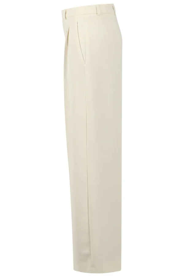 Hot Rossi Hose Noa Natur Fluid Cade