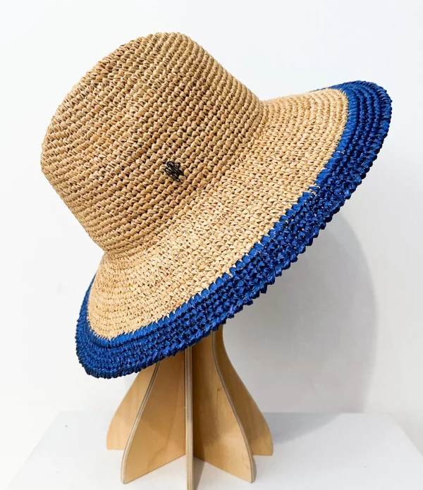 New Raffaello Bettini Hut Royal