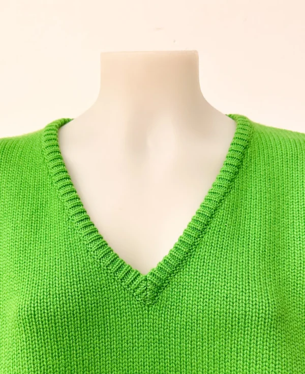 New Lisa Yang Pullover Mona