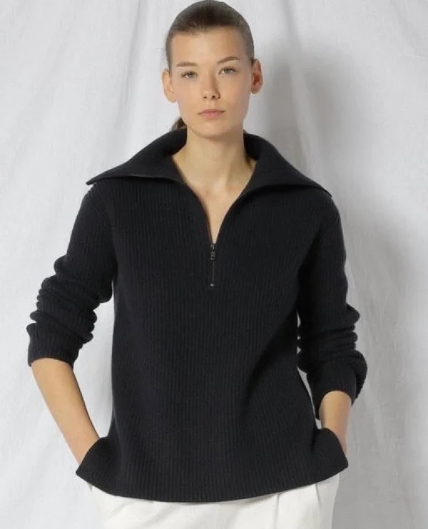 Hot Sminfinity Pullover Night