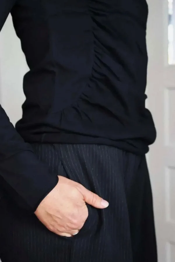 Clearance Sosue Shirt Gathering Black